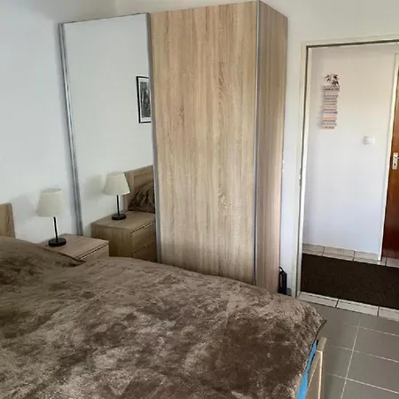 Holiday home Glueckspilz Beim Hennesee